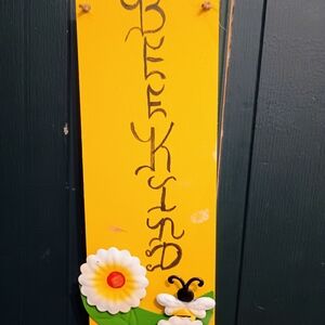 Yellow 'Bee Kind' Wall Decor